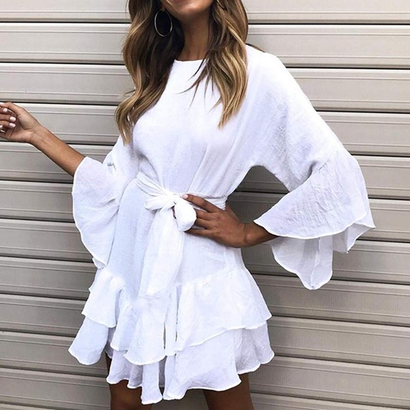 Flows white dress - Picture 2 of 4